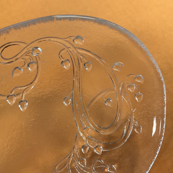 Vintage Frosted Glass Serving Dish with Handle - Picture 3 of 7